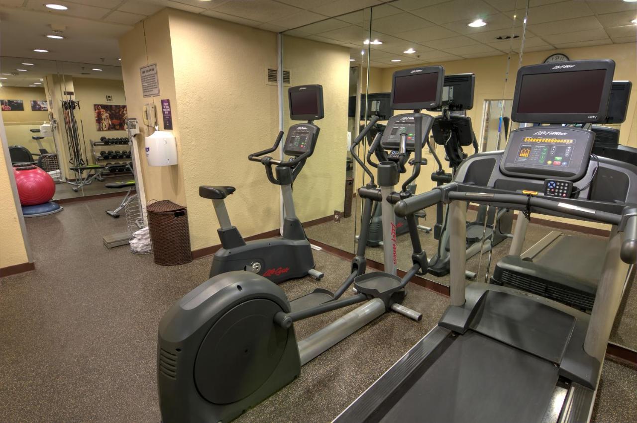 Holiday Inn Gainesville-University Center By Ihg Ngoại thất bức ảnh