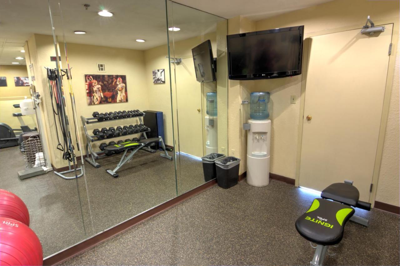 Holiday Inn Gainesville-University Center By Ihg Ngoại thất bức ảnh