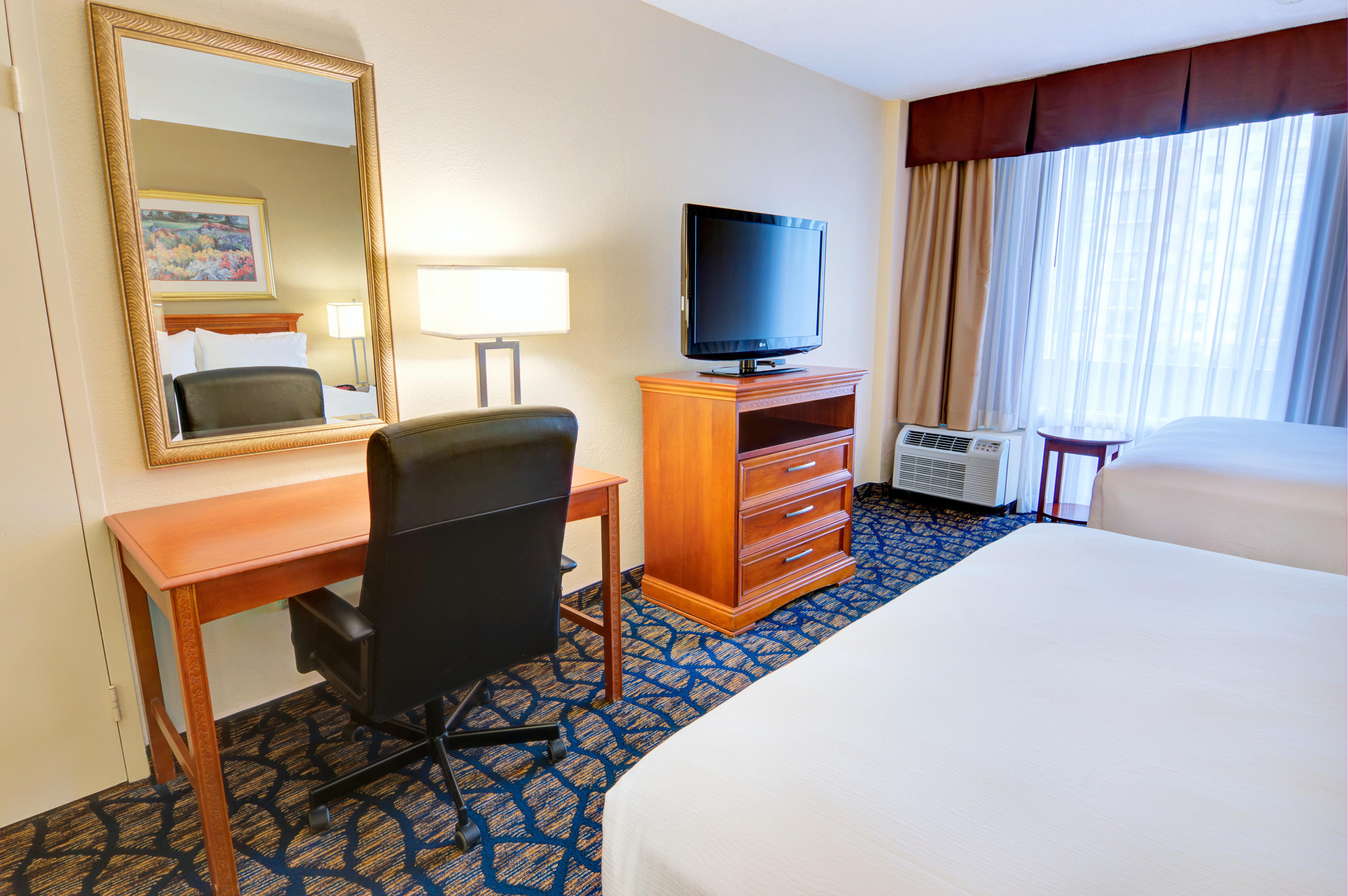 Holiday Inn Gainesville-University Center By Ihg Ngoại thất bức ảnh