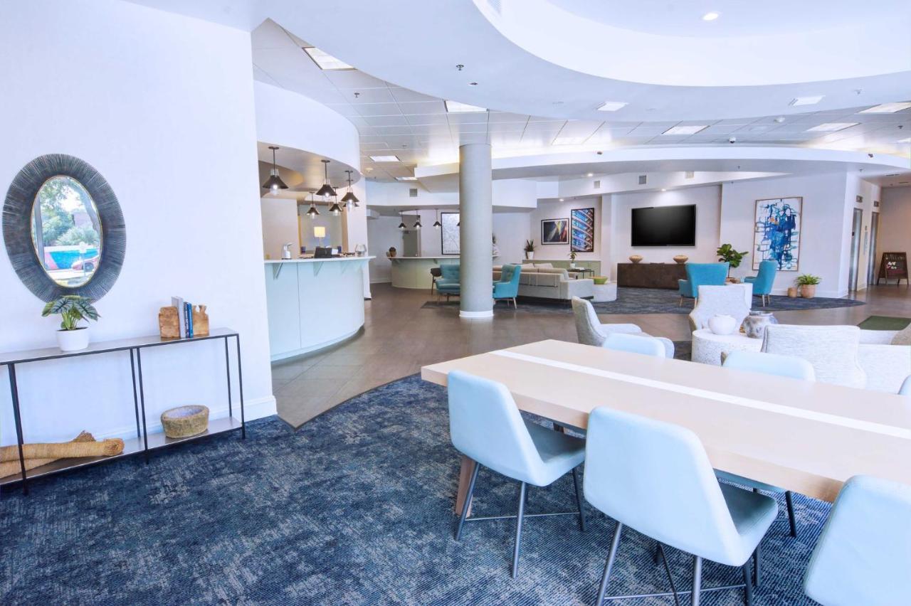 Holiday Inn Gainesville-University Center By Ihg Ngoại thất bức ảnh